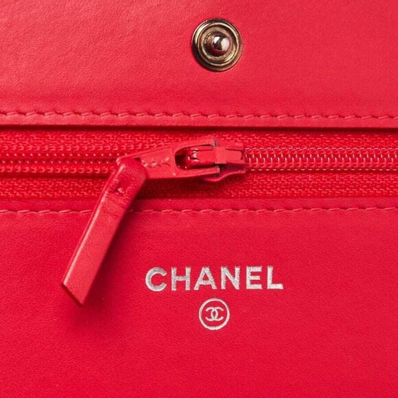 Chanel Pink Quilted Patent Leather Classic WOC Clutch Bag - Picture 8 of 12